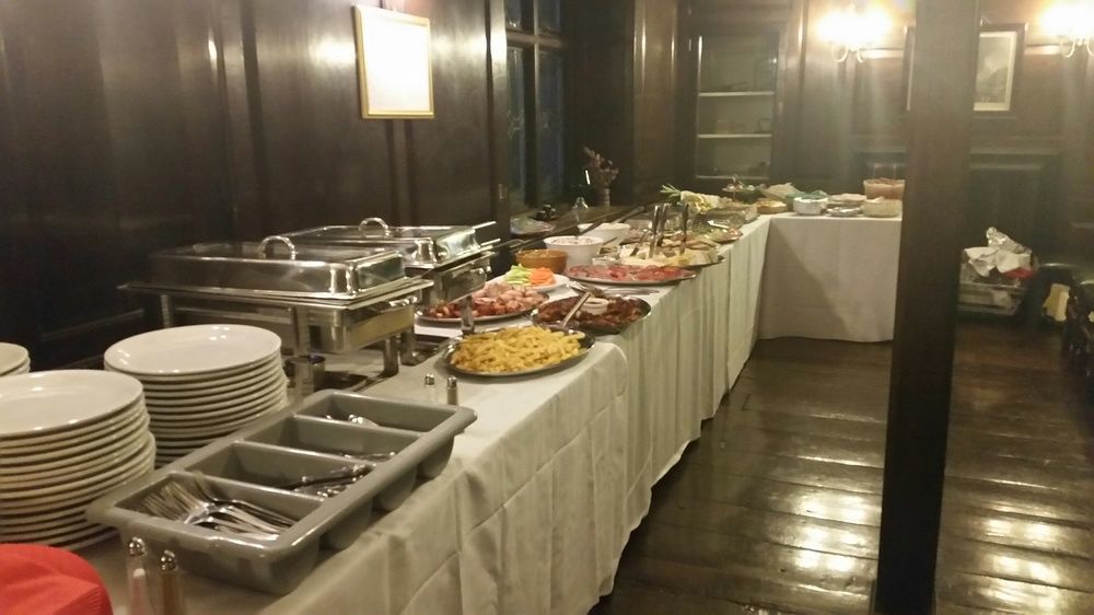 Guildhall Tavern Hotel & Restaurant Denbigh Zewnętrze zdjęcie